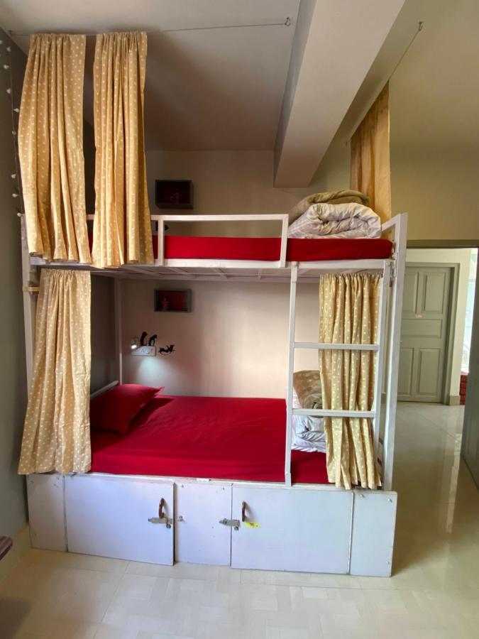 Tag Along Backpackers Pansiyon Gangtok Dış mekan fotoğraf