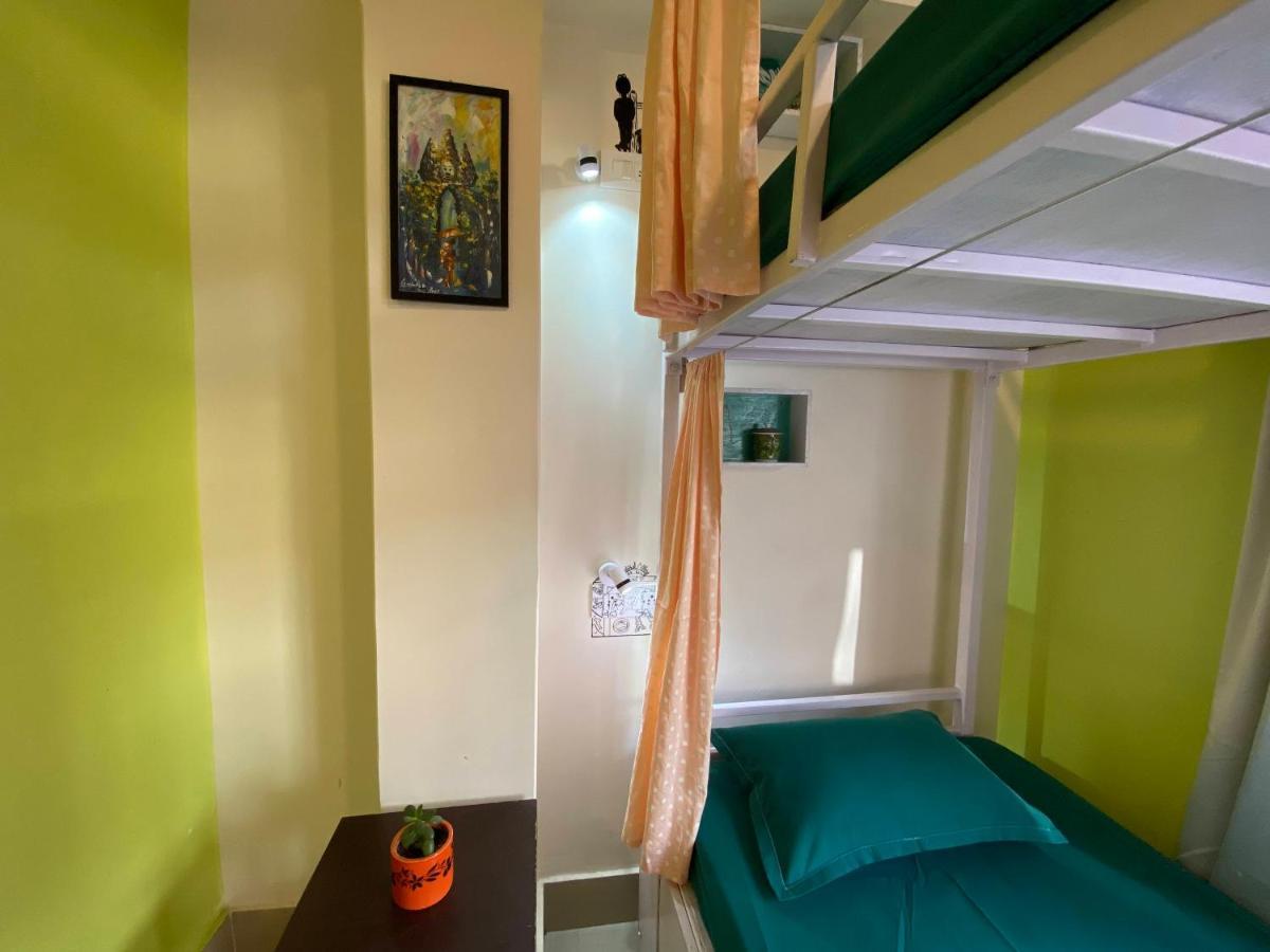 Tag Along Backpackers Pansiyon Gangtok Dış mekan fotoğraf